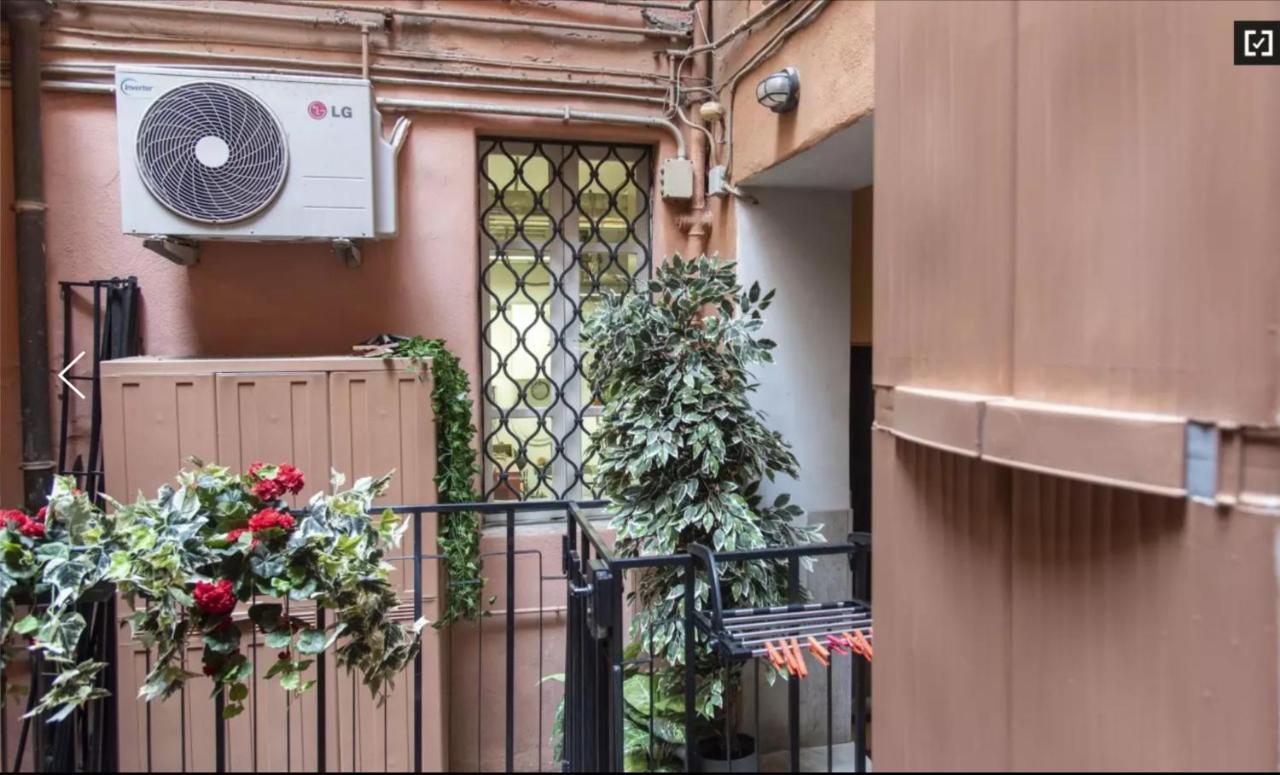 Chez Moi - Cinzia Rom